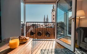 Lux Apartments